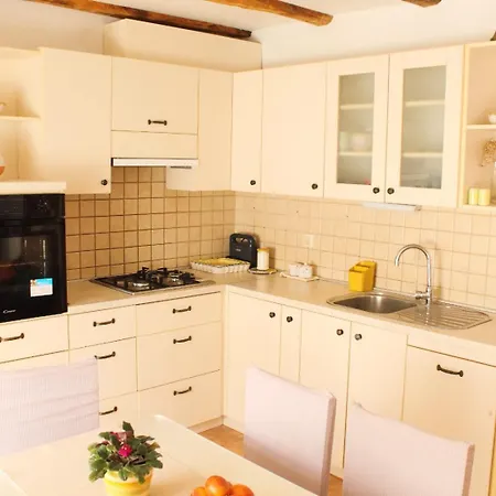 公寓 Garden House