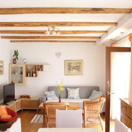 公寓 Garden House