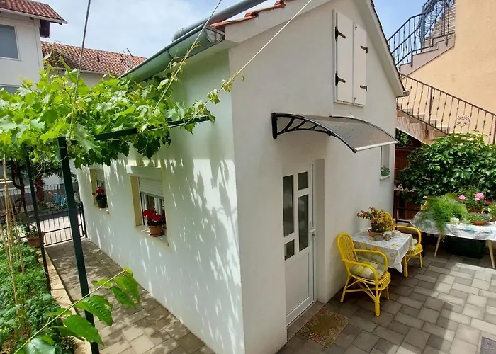 Garden House Appartamento Vodice